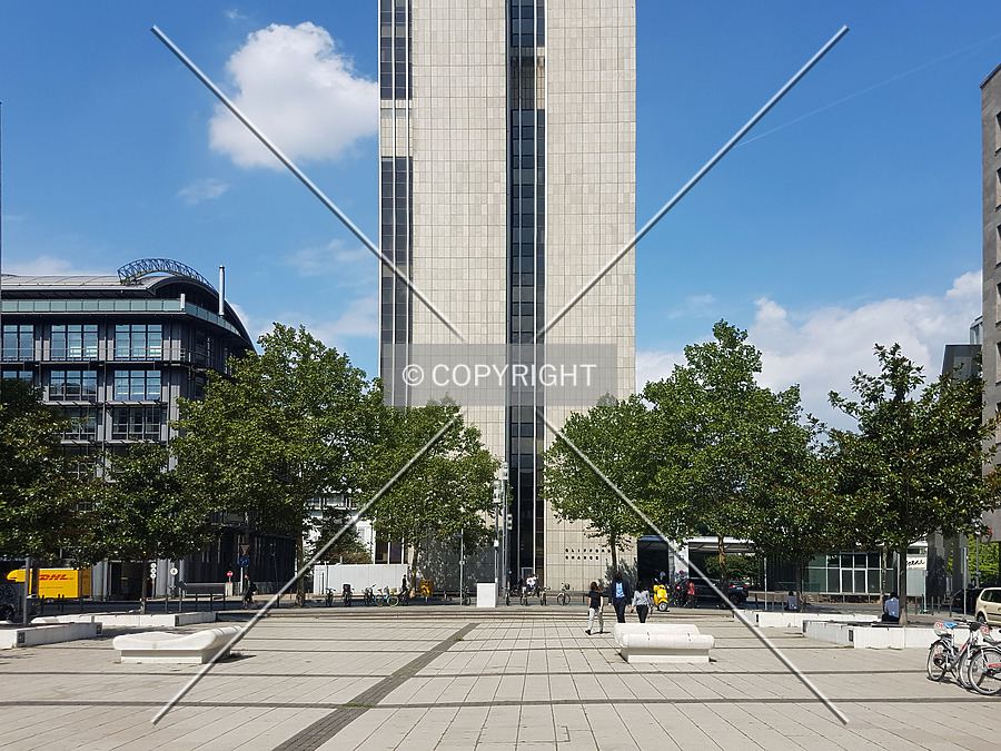 Frankfurter Büro Center by Nephilim