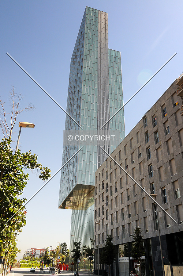Sky Barcelona by David Guija