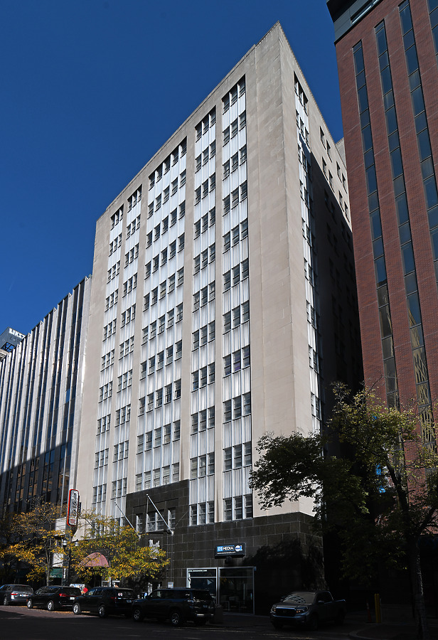 120 East Market Street by John W. Cahill
