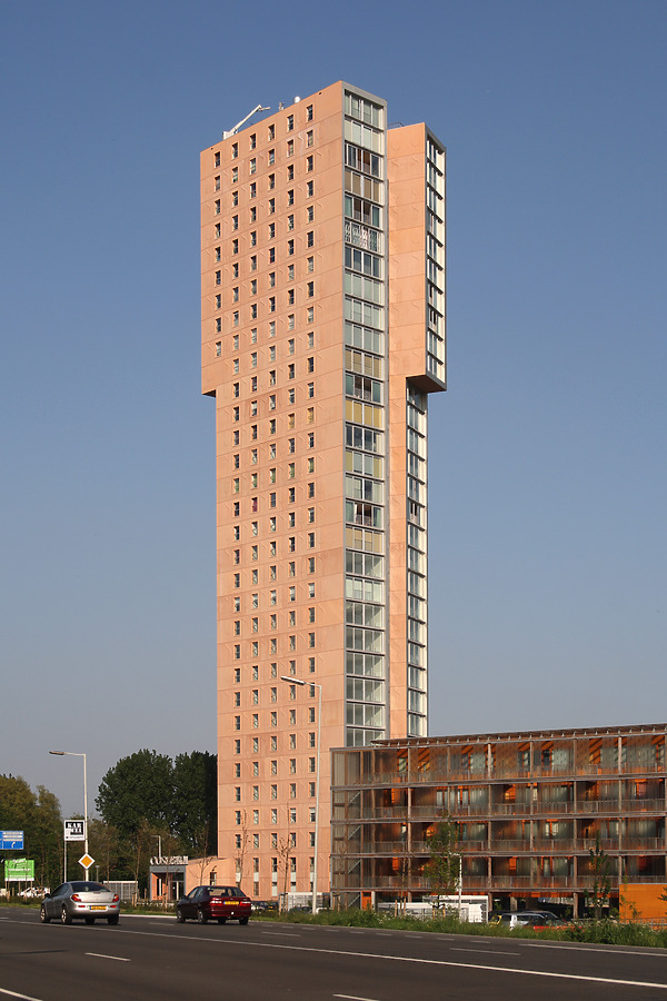 Oosterbaken by Michiel van Dijk