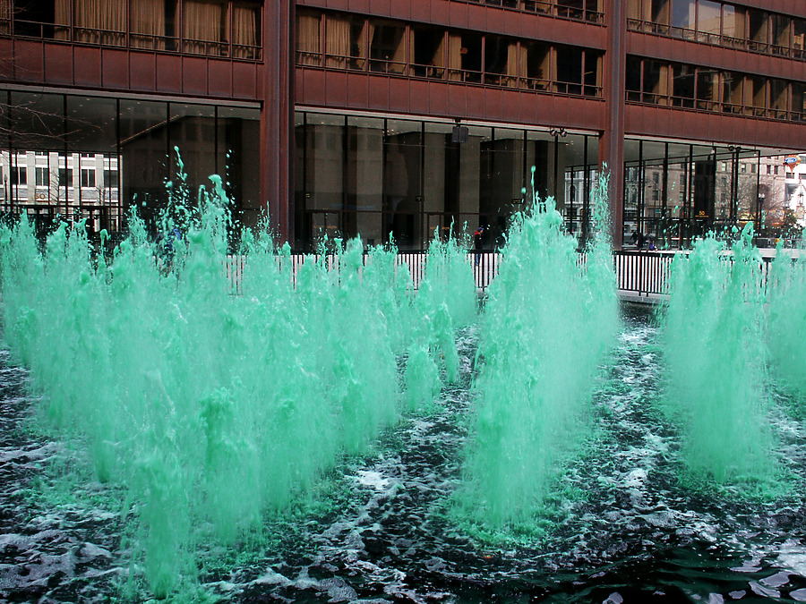 Richard J. Daley Center by Daniel Kieckhefer
