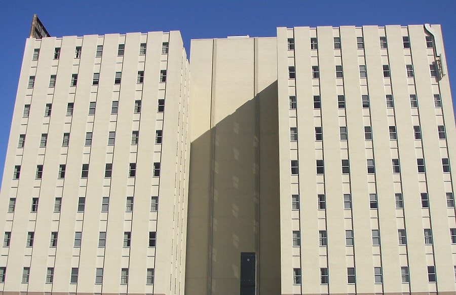Holiday Inn Metairie New Orleans Airport by Rodney Gunn