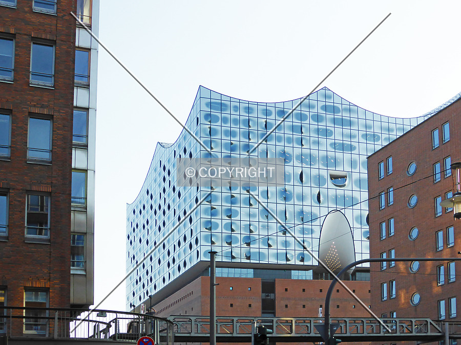 Elbphilharmonie by Nephilim