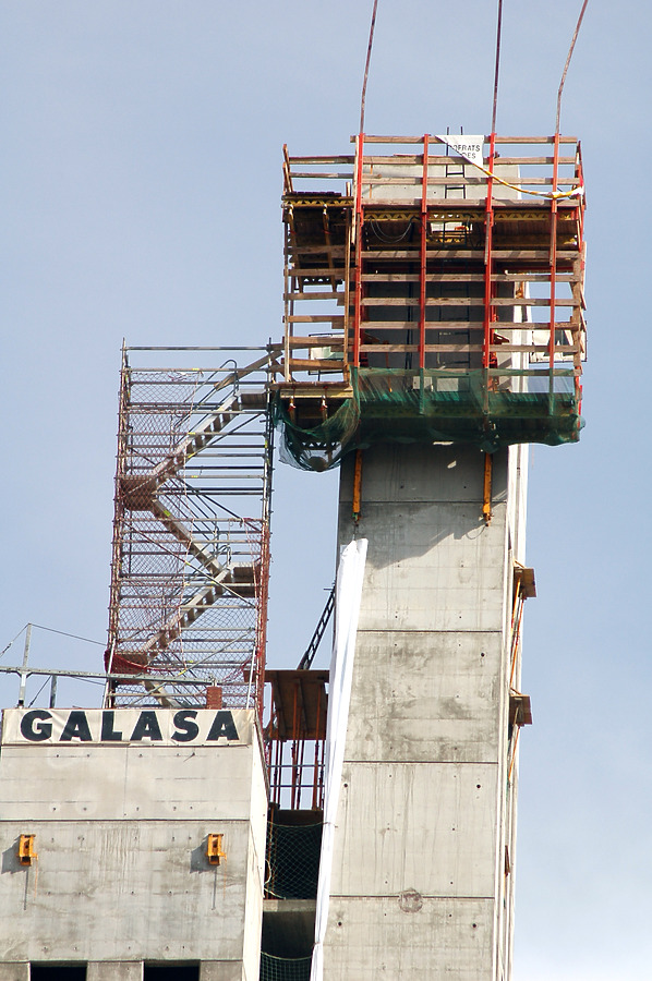 Hesperia Tower by David Guija