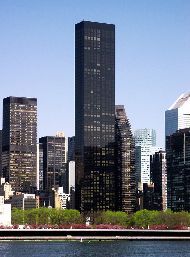 Trump World Tower by Daniel Kieckhefer