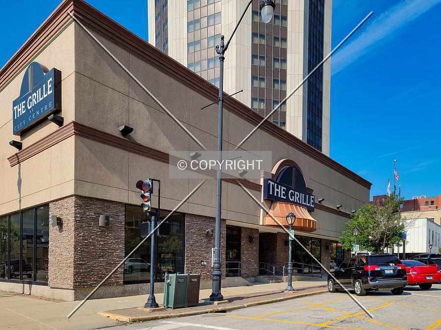 Wyndham Springfield City Centre by Ryan Hildebrand