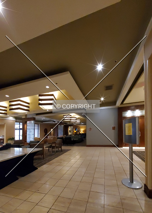 DoubleTree by Hilton Collinsville / Saint Louis by Ryan Hildebrand