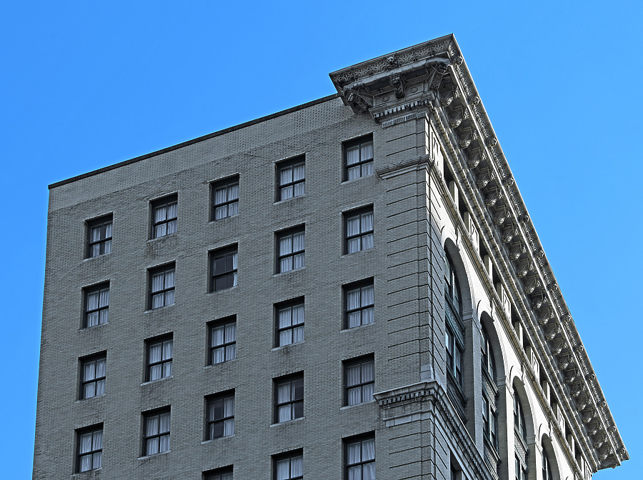 21c Museum Hotel Lexington by John W. Cahill