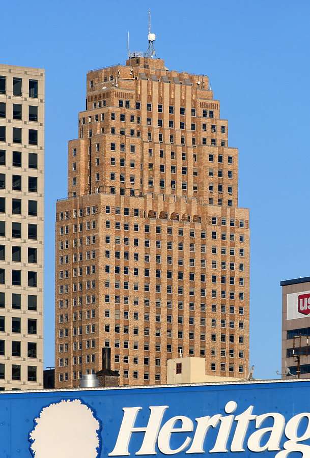 Carew Tower by John W. Cahill