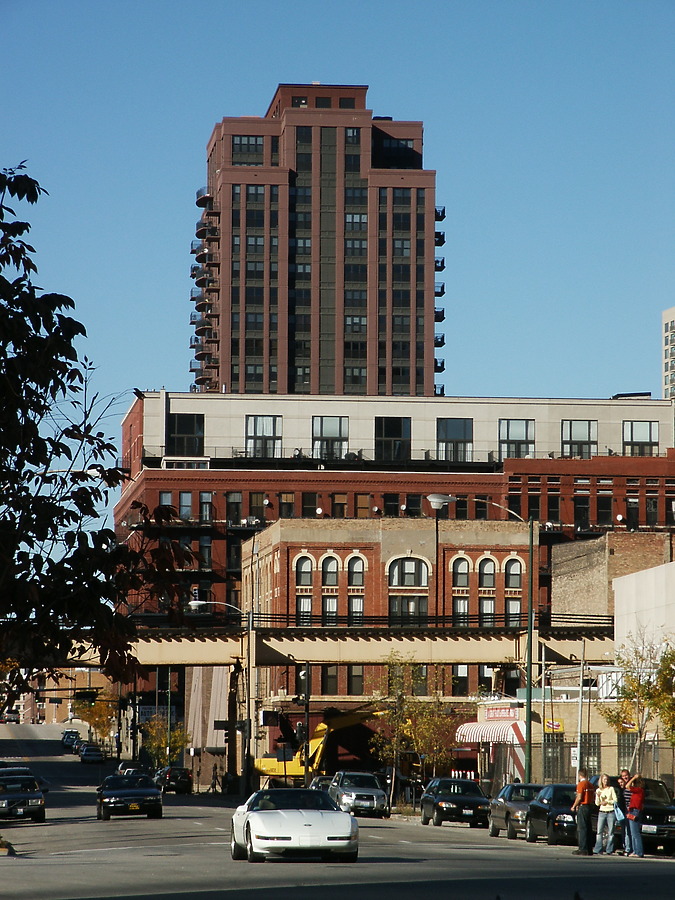 left bank at kinzie station