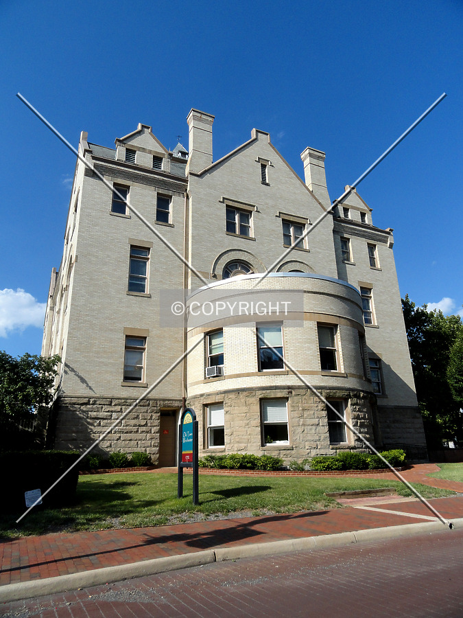 Rouss City Hall by Chris Patriarca
