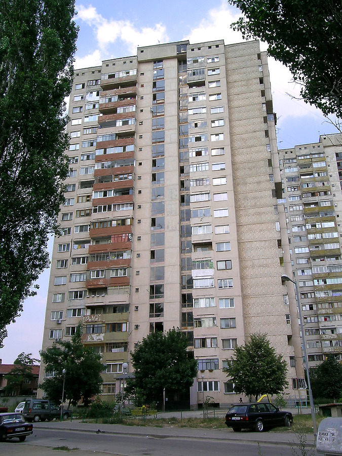 Mladost 3, Block 371 by Kaloian