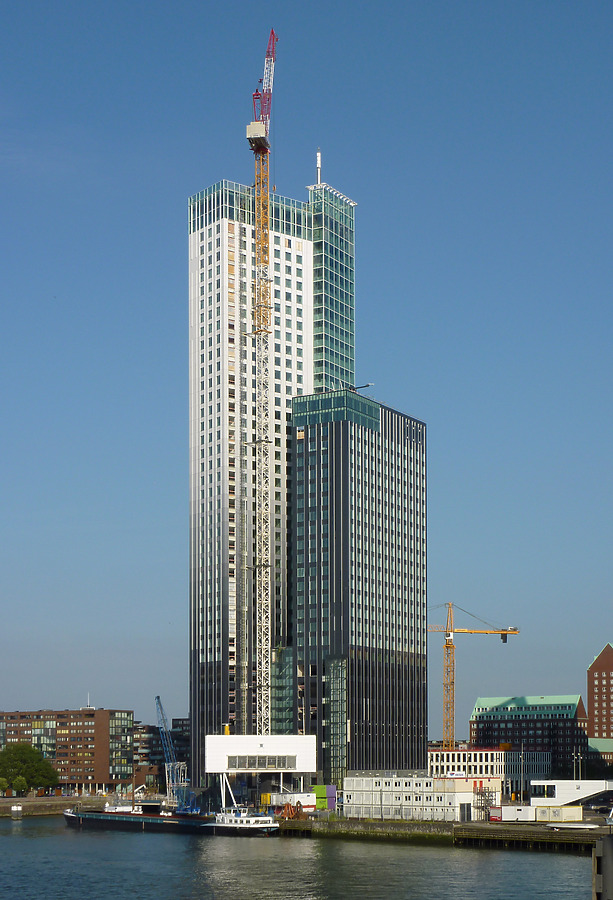 Maastoren by Michiel van Dijk