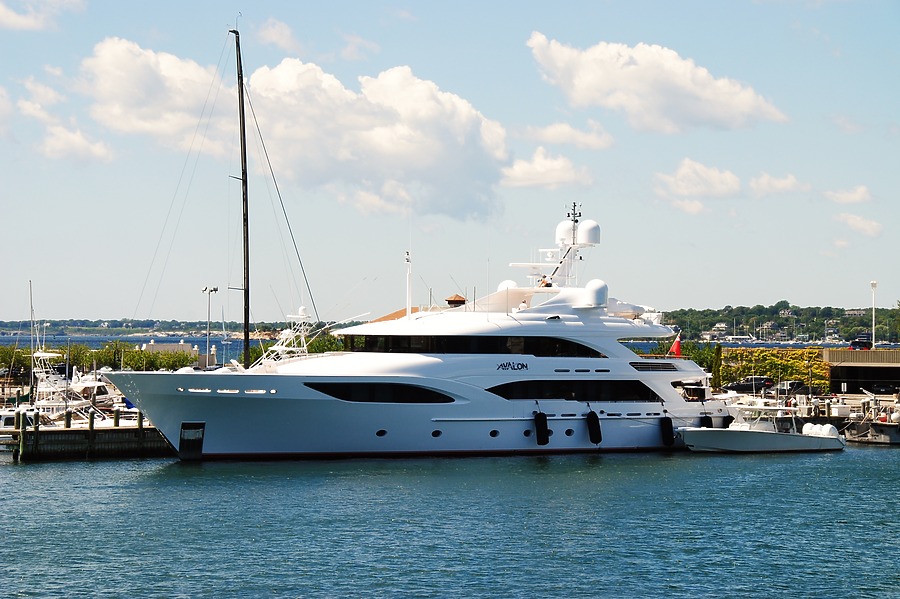 Hyatt Regency Newport by Brian LoBue