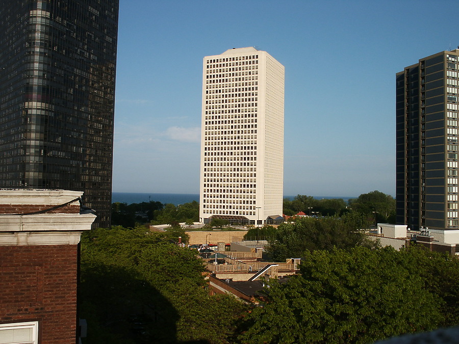 The Breakers at Edgewater Beach by Daniel Kieckhefer