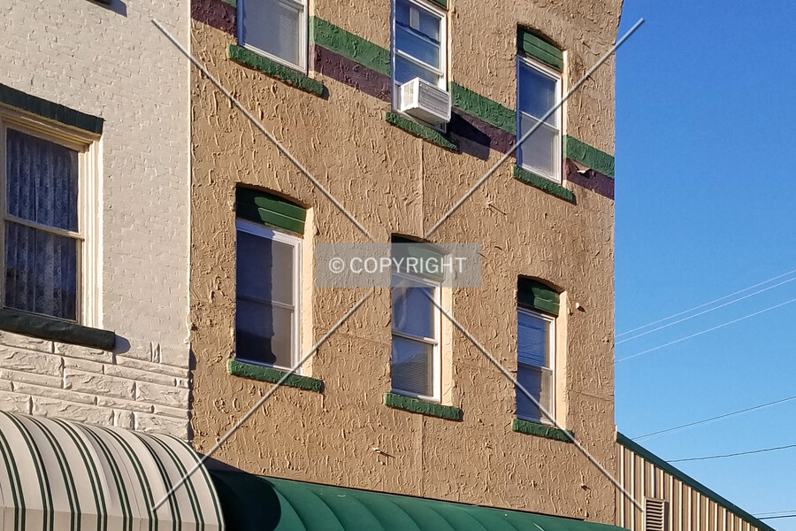 121 West Pearl Street