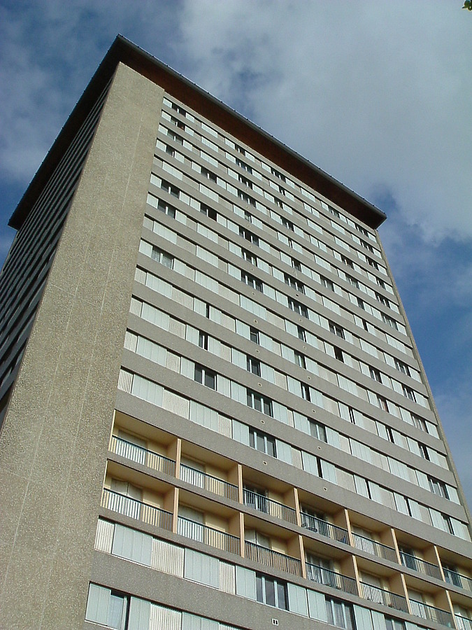 Tour Sarah Bernhardt by Florian Barbier