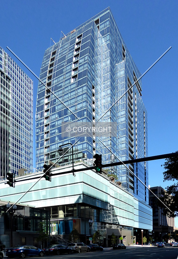 Rosslyn Central Place Residential Tower by Chris Patriarca