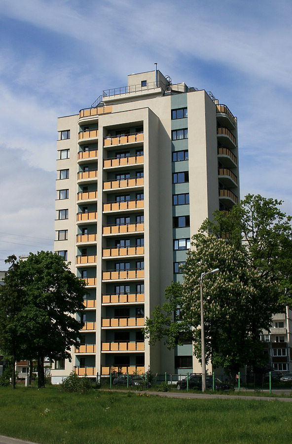 Zolitudes nams by Laurijs Svirskis