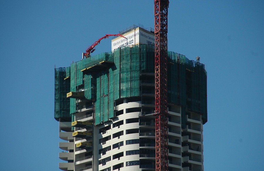 Meriton Tower by John Bek