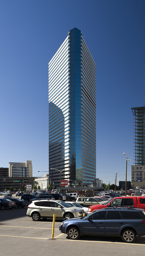 1999 Broadway by Pavel Toczynski