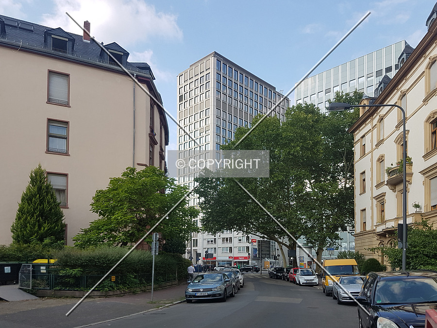 Turm Center by Nephilim