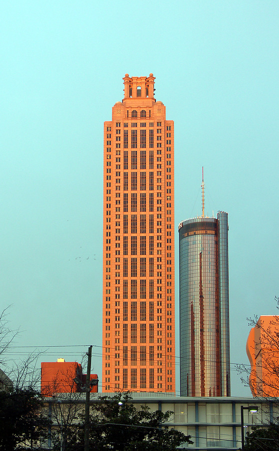 191 Peachtree Tower by Marshall Gerometta