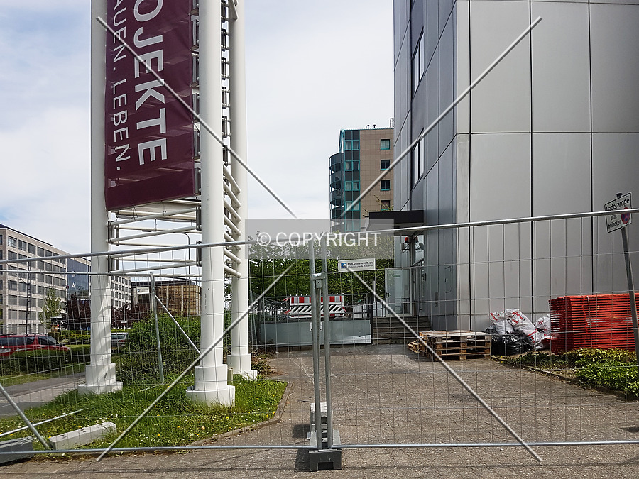 Ruby Tower by Nephilim