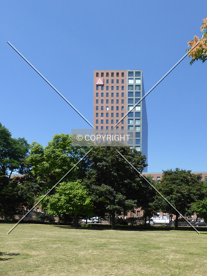 Hochhaus MainForum by Nephilim