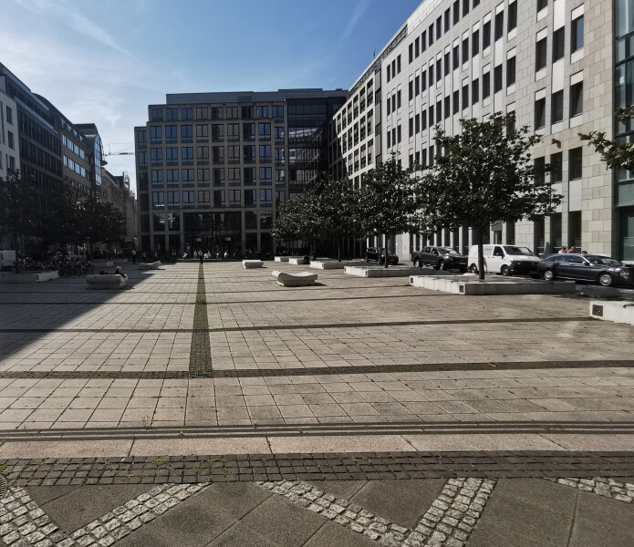 François-Mitterand-Platz