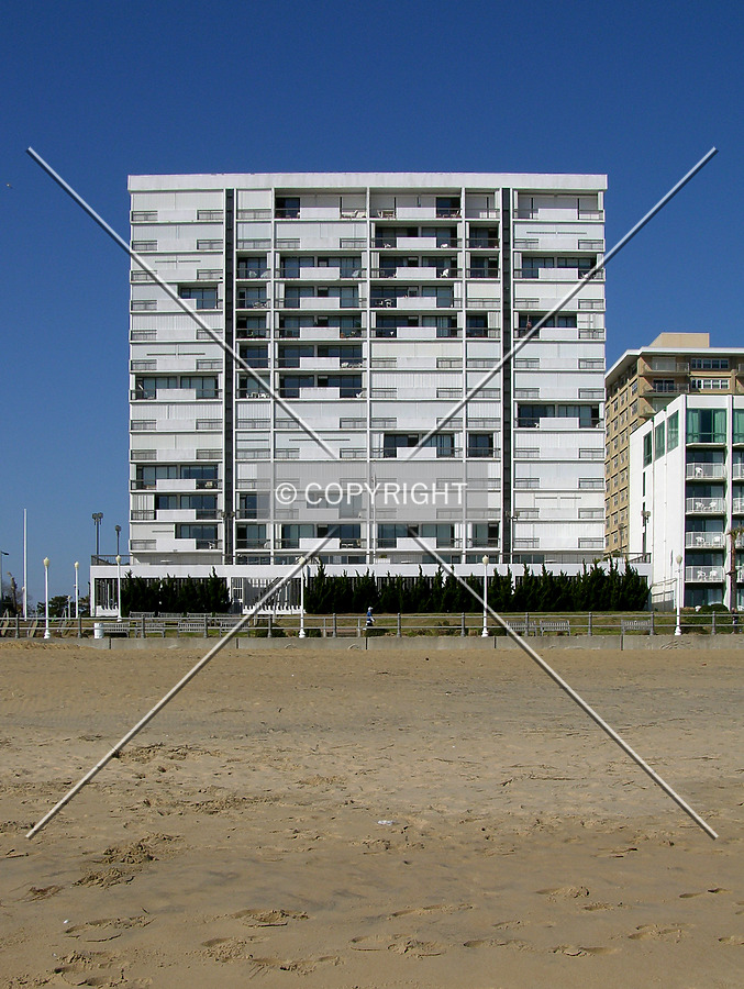 3800 Ocean Front Condominium by Chris Patriarca