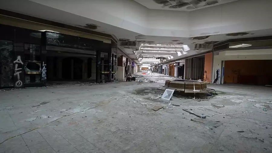 Jamestown Mall by Ruin Road via YouTube