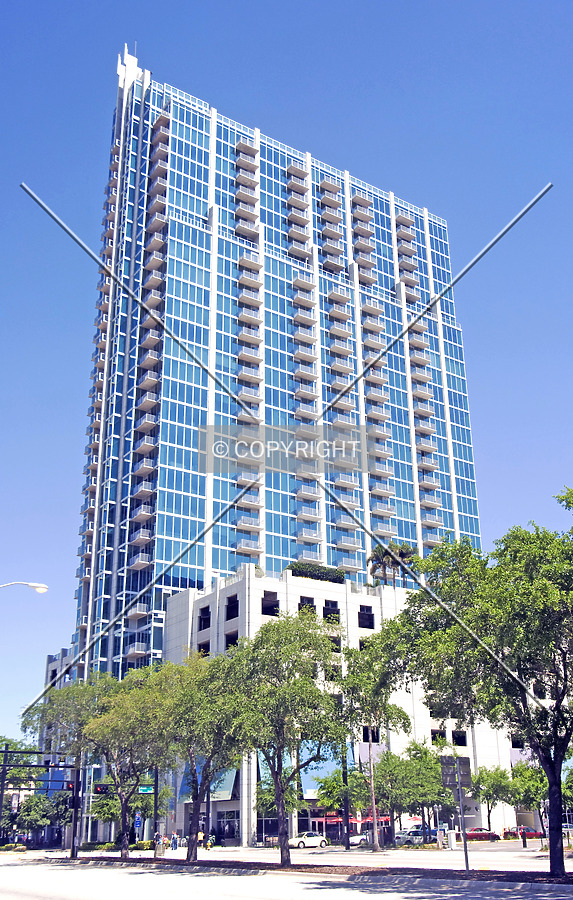 SkyPoint by Jorge Molina