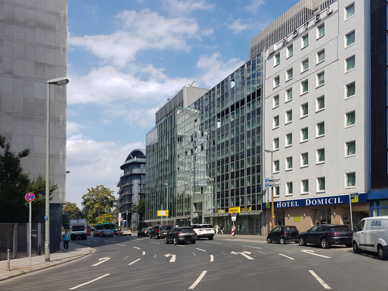 Karlstraße 16