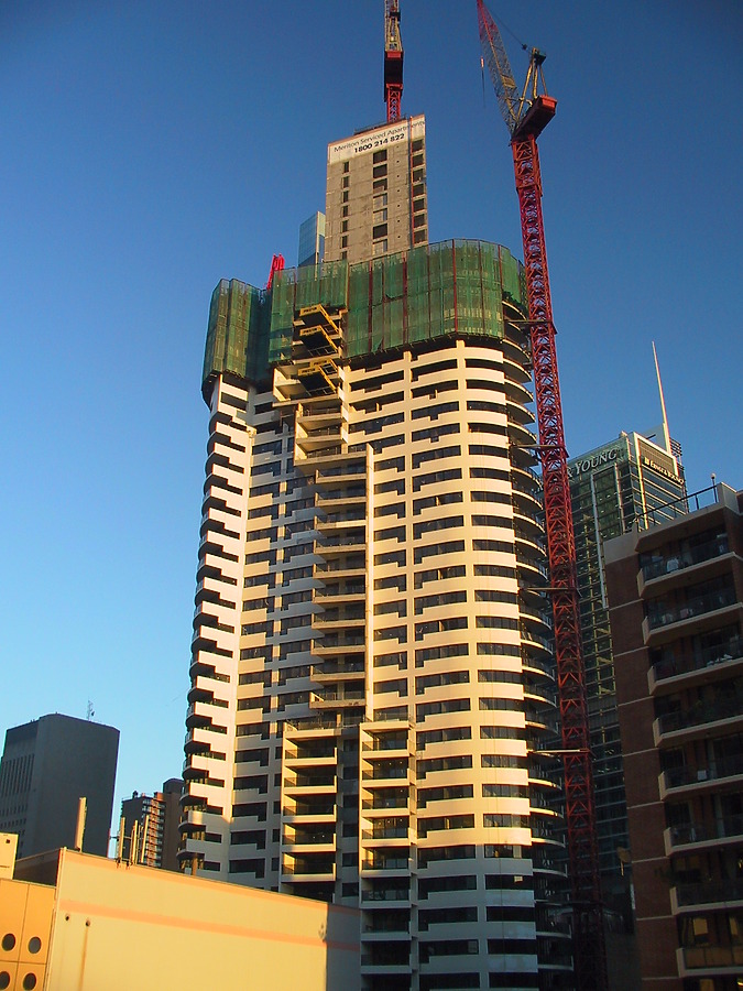 Meriton Tower by John Bek
