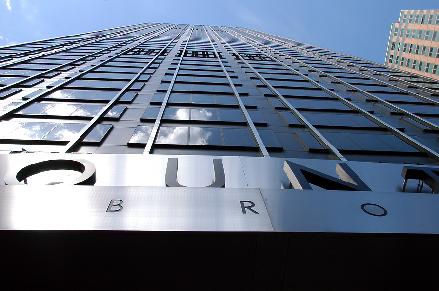paramount-plaza-photo-440-856-304-stock-image-skydb