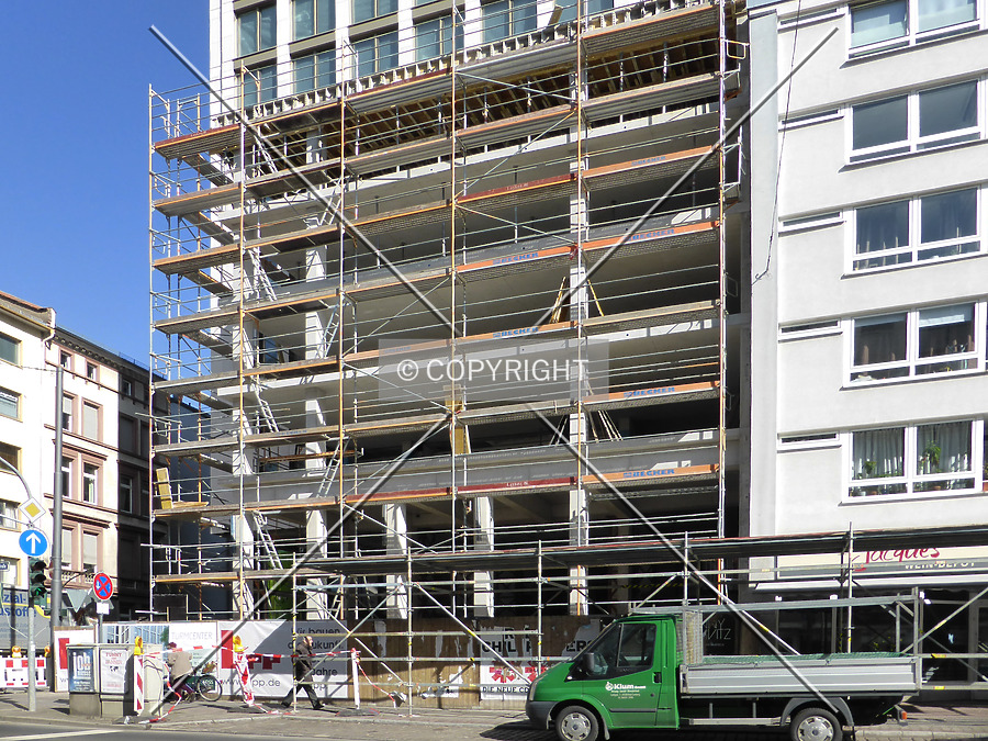 Turm Center by Nephilim