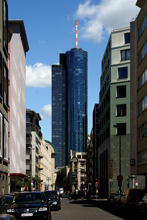 MAIN TOWER by Daniel Kieckhefer