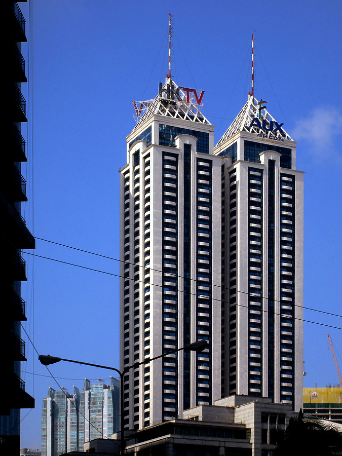 BSA Tower 2 by Daniel Kieckhefer