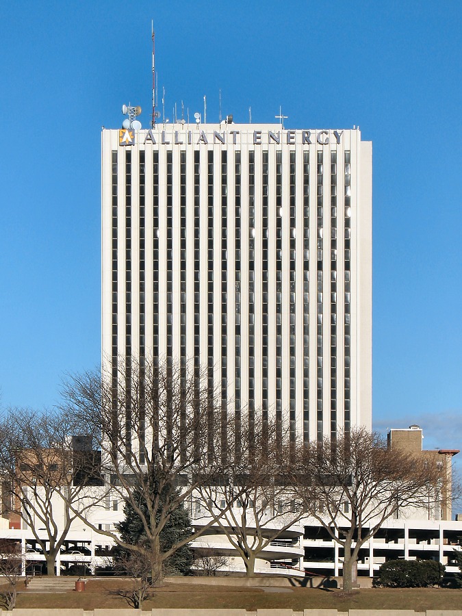 Alliant Tower by James Peacock