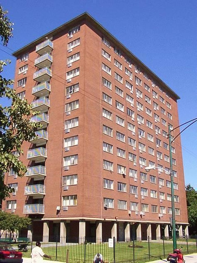 Armour Square Apartments by Daniel Kieckhefer