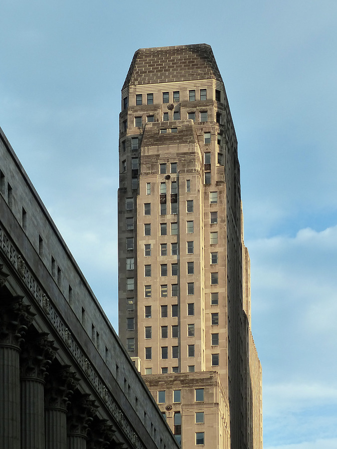 33 North LaSalle by Nate Lindsey