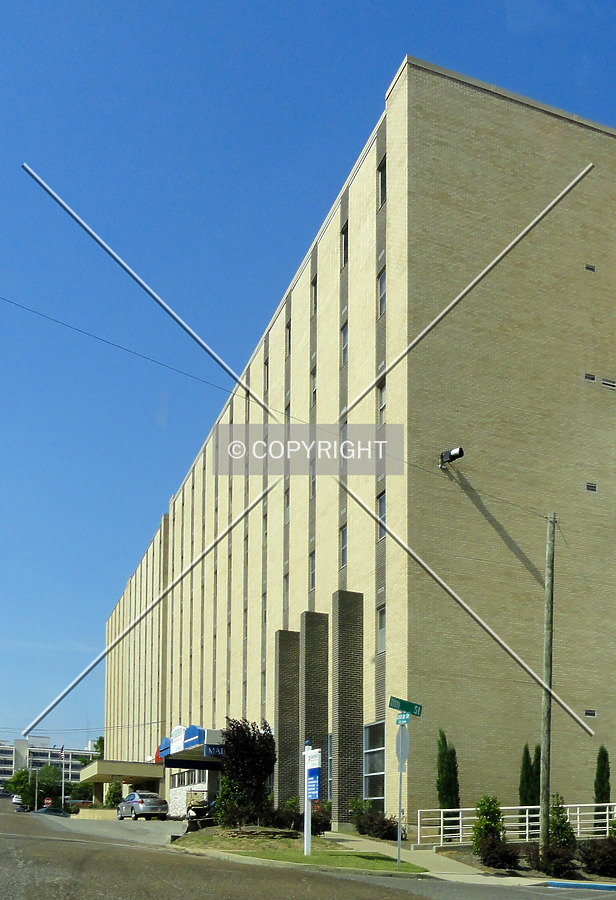 Anderson Regional Medical Center - South Campus by Chris Patriarca