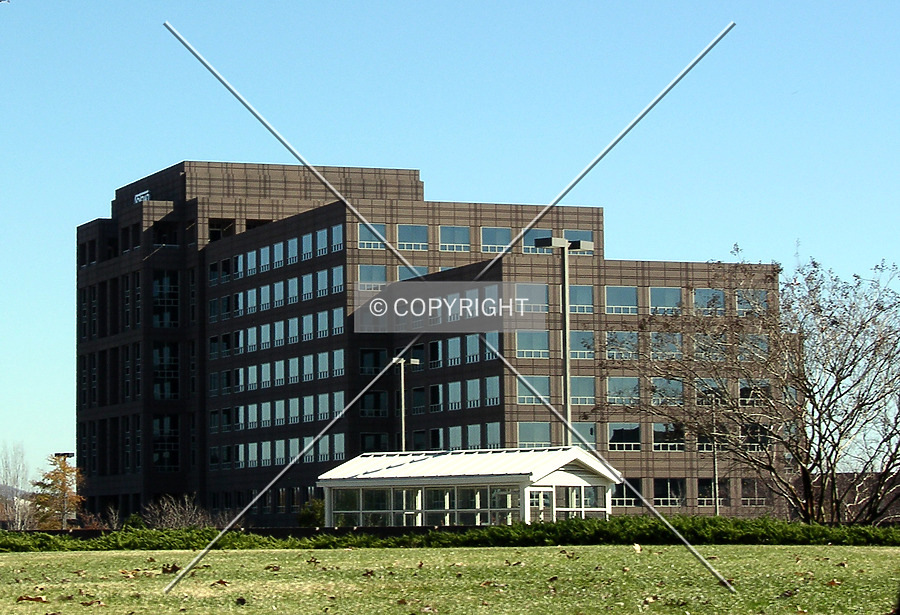 Adtran East Tower by Chris Patriarca
