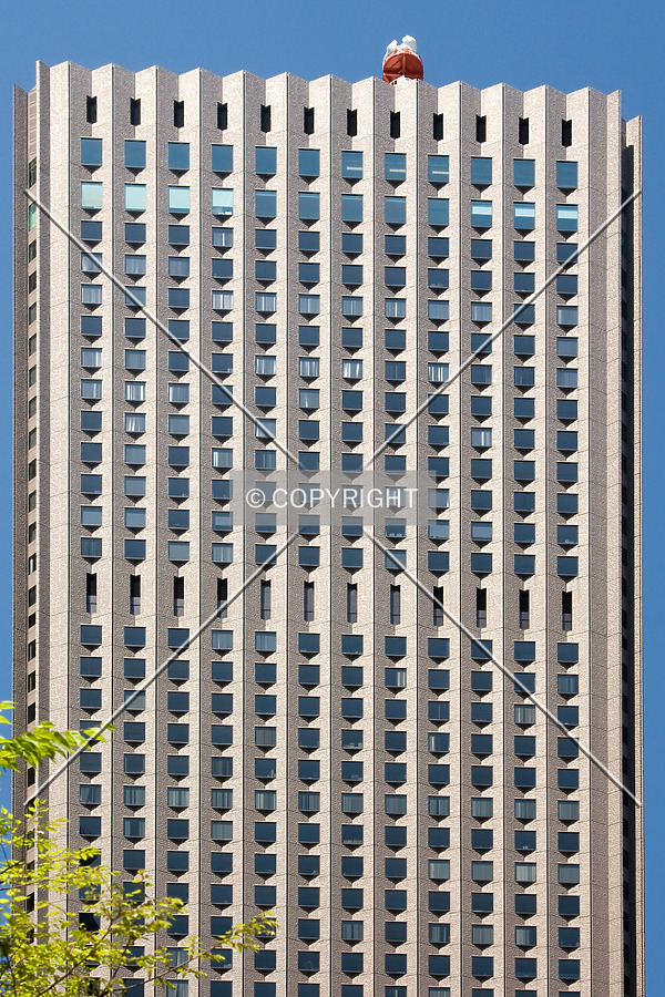 Shinjuku Center Building by Serdica