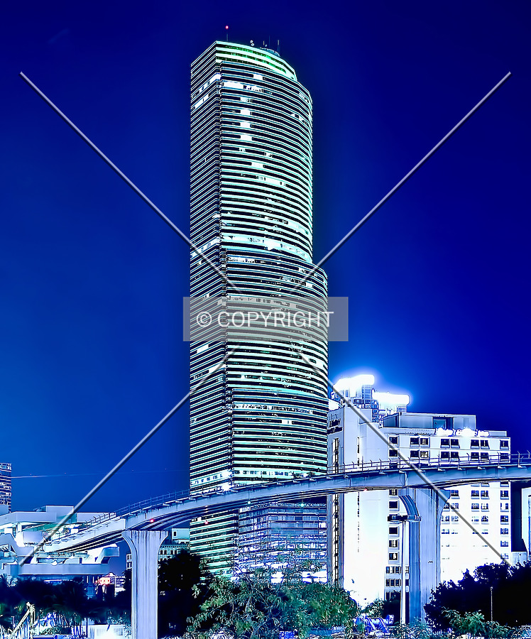 Miami Tower by Jorge Molina