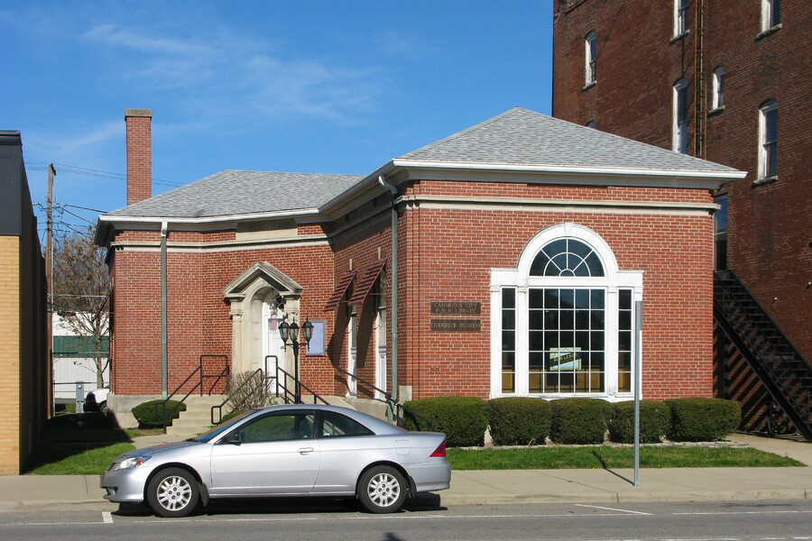 Cambridge City Public Library & Overbeck Pottery Museum