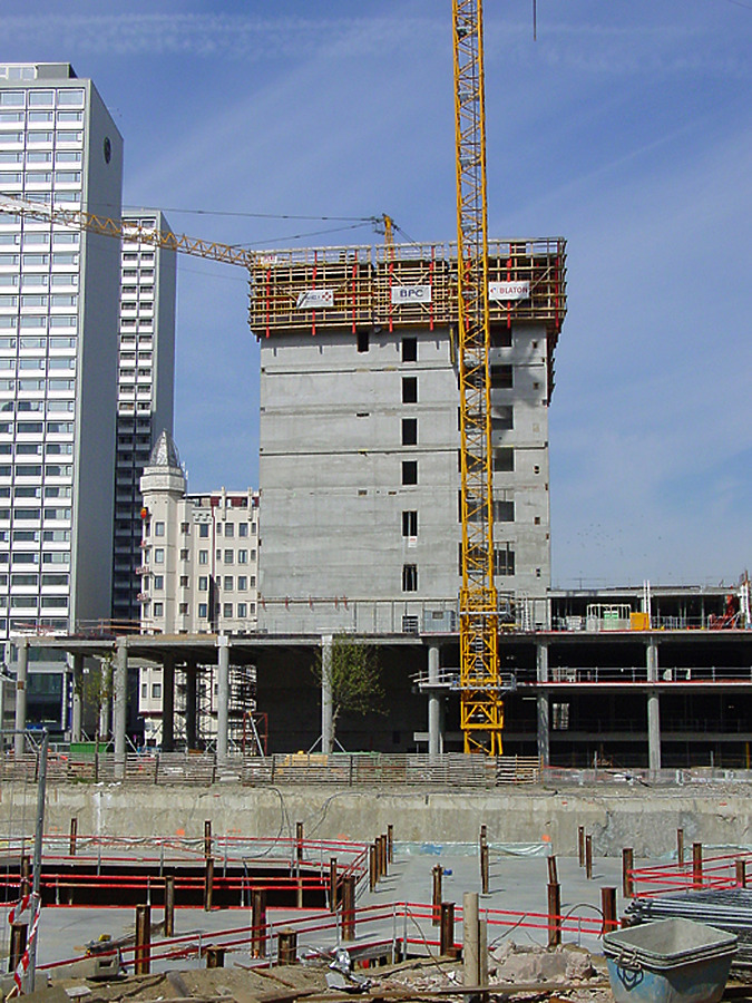 Belfius Tower by Michiel van Dijk
