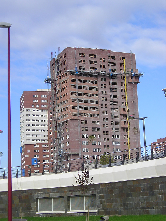 Torre IX by Mikel Allende