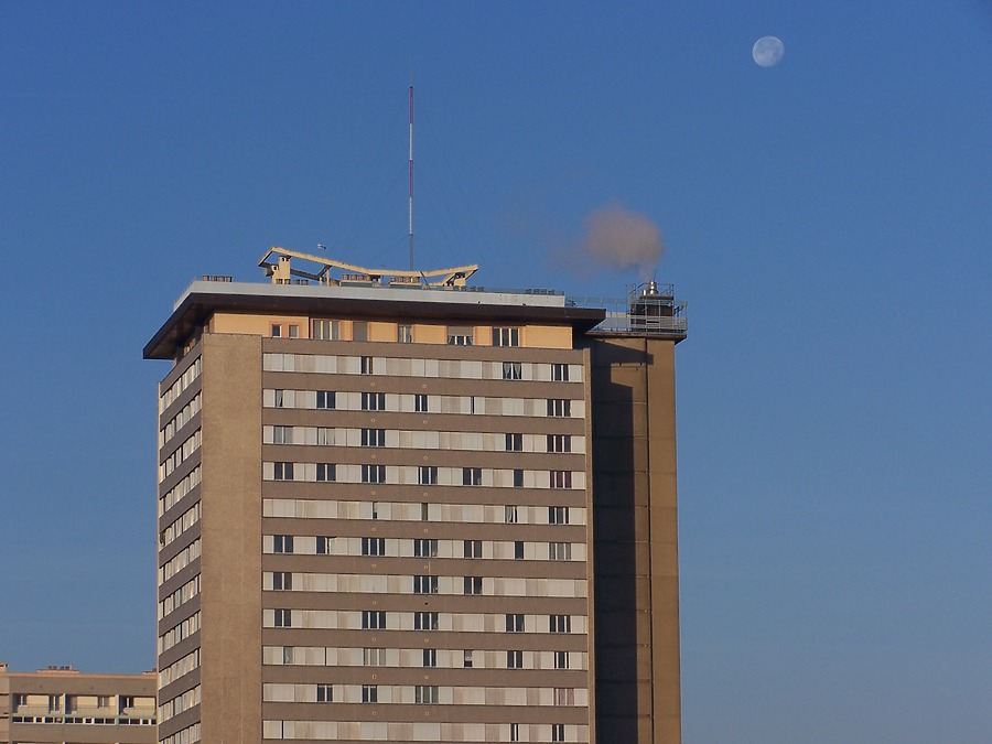 Tour Sarah Bernhardt by Florian Barbier